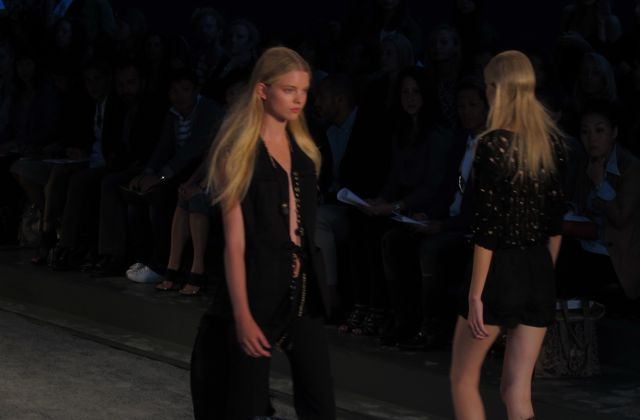 runway look at Edun runway look at Edun