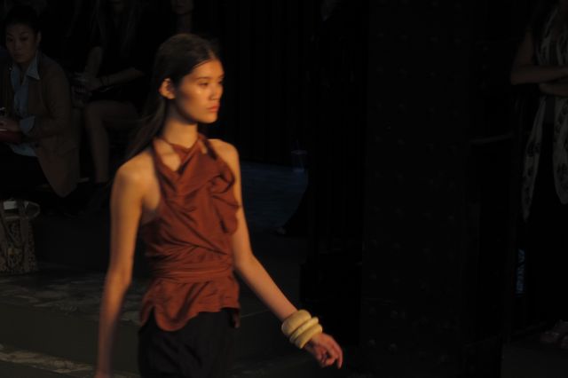 runway look at Edun runway look at Edun