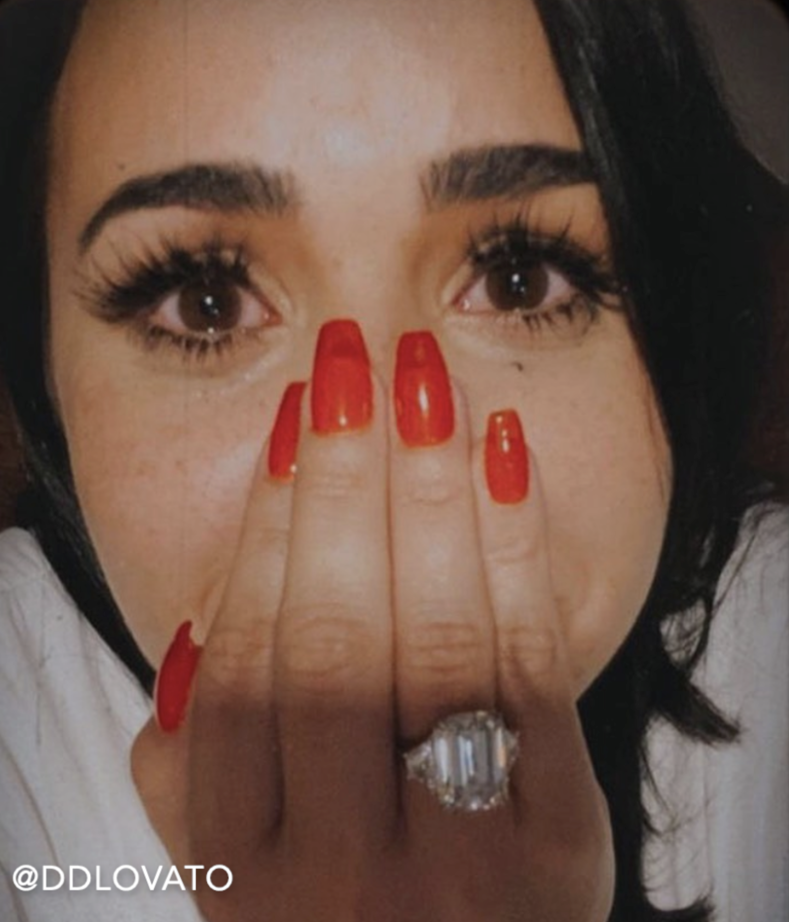 Demi Lovato Ring