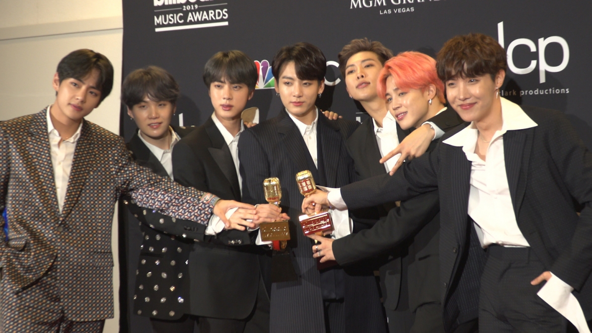 BTS takes home two awards