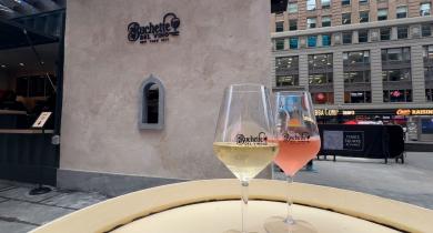 Florentine Wine Window Comes to Times Square