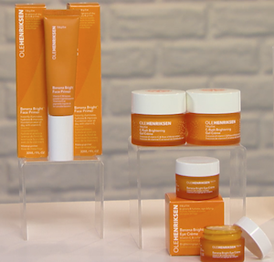 OLEHENRIKSEN Banana Bright Helper Collection