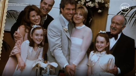Parent Trap Cast Reunites for Movie's 22nd Anniversary 