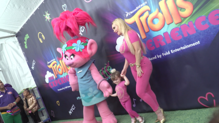 Trolls the Experience, Coco