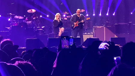 Violet Grohl and Alain Johannes Kick Off Emotional Taylor Hawkins LA Tribute Concert