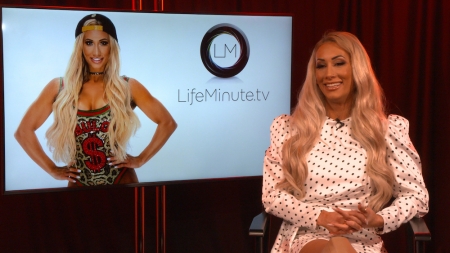 Carmella, Leah Van Dale, WWE, Total Divas, Corey Graves, wrestling, pro-wrestling, lifeminute, lifeminute.tv