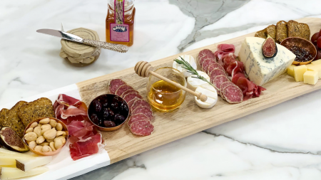 Creating the Perfect Cheese Board 