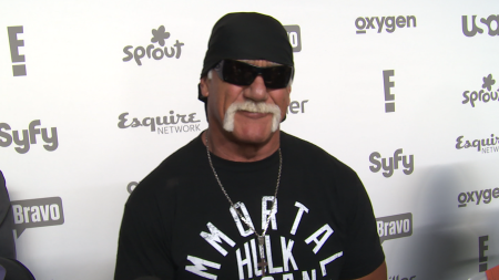 Wrestling legend Hulk Hogan dead at 71