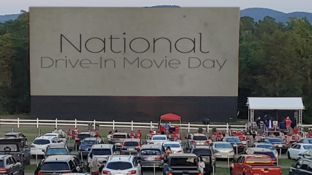 drive-in movies, National Drive-In Movie Day, lifeminute, lifeminute.tv
