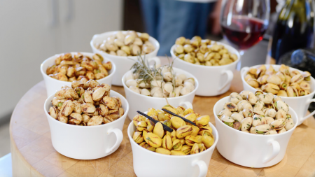 American Pistachio Growers, healthy snacks, nuts, big game snacks, pistachio recipes, healthy big game foods, healthy foods, lifeminute, lifeminute.tv