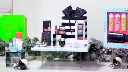 Sephora, Beauty, beauty gifts, gifts, makeup, Sephora Favorites Skin Wonderland Kit, Drunk Elephant Shelf-Respect Day Kit, NARS Softcore Mini Blush + Balm Set, NARS, Sephora Collection Arctic Eyes Eyeshadow Palette, Drunk Elephant, Amika Smooth Operator Kit, Amika, makeup kits, skincare kits, lifeminute, lifeminute.tv