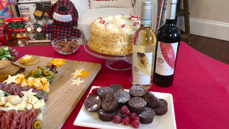 Holiday Hacks for Gifting, Eats, Décor, and More