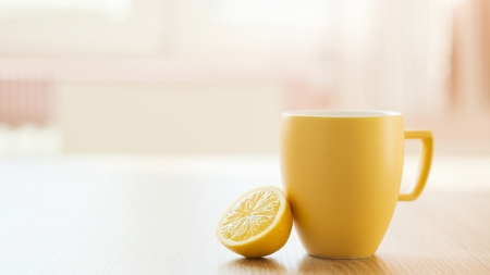 Why You Should Drink Lemon Water Every Day