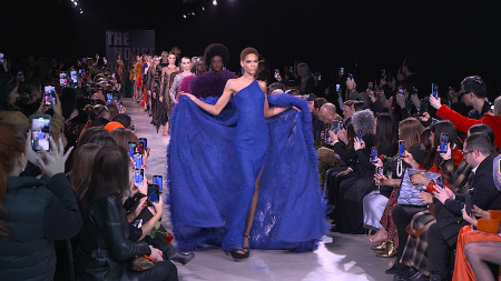 Naeem Khan Marks 20th Anniversary with Glamour and Glitz