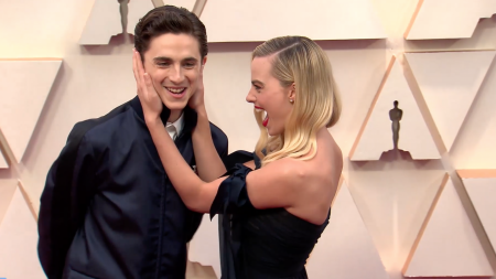 Oscars, Oscars 2020, Academy AwardsBrad Pitt, Renée Zellweger, Laura Dern, Diane Ladd, Margot Robbie, Timothée Chalamet, Scarlett Johansson, Charlize Theron, Leonardo DiCaprio, Tom Hanks, Rita Wilson, Billie Eilish, Salma Hayek, Chrissy Metz, Saoirse Ronan, Joaquin Phoenix, Rooney Mara, Penélope Cruz, Brie Larson, Natalie Portman, Robert De Niro, Al Pacino, Idina Menzel, Julia Louis-Dreyfus, America Ferrera, Mindy Kaling, Geena Davis, 92nd Academy Awards, red carpet, lifeminute, lifeminute.tv