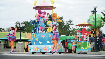 Sesame Street Opens at SeaWorld Orlando 