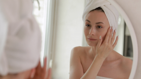 Tips to Restore Sensitive, Dry Skin