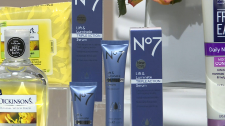 No7 Lift & Luminate Triple Action Serum