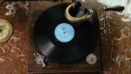 LifeMinute’s List of Best Places to Shop for Vinyl Records