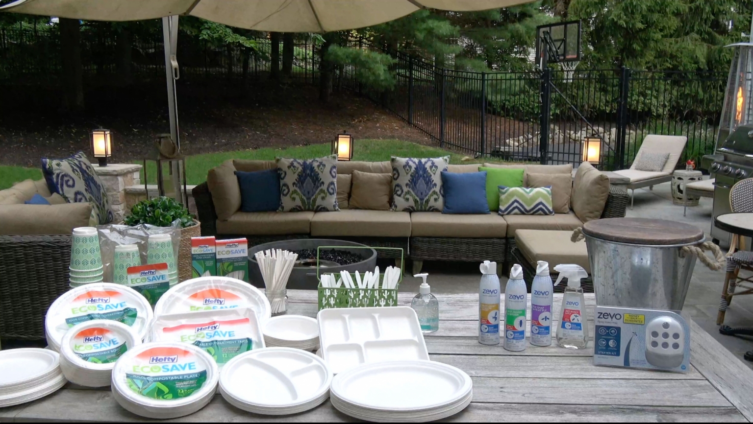 The Essentials for Hosting an Outdoor Gathering LifeMinute TV