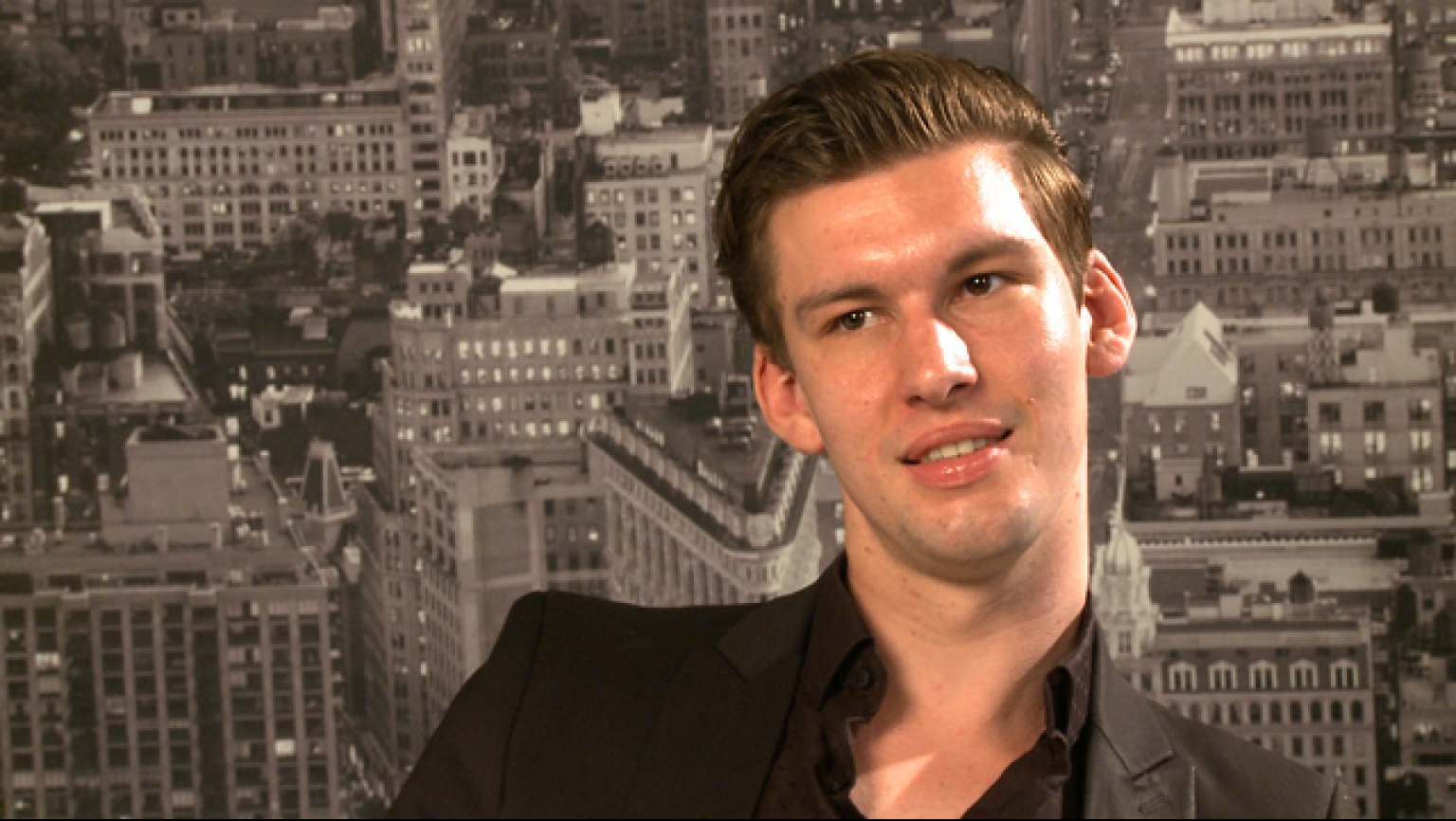 Here's Willy Moon