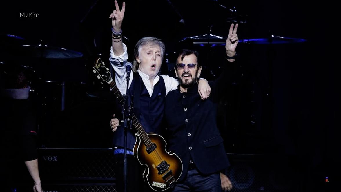 Sir Paul McCartney and Sir Ringo Starr reunite on stage