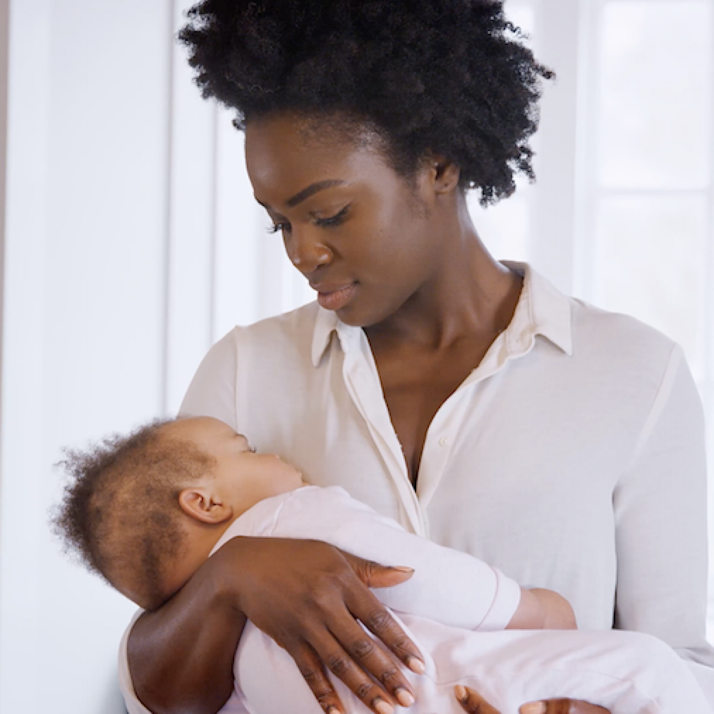 New Program, Love Delivered Combats the Black Maternal Health Crisis episode artwork
