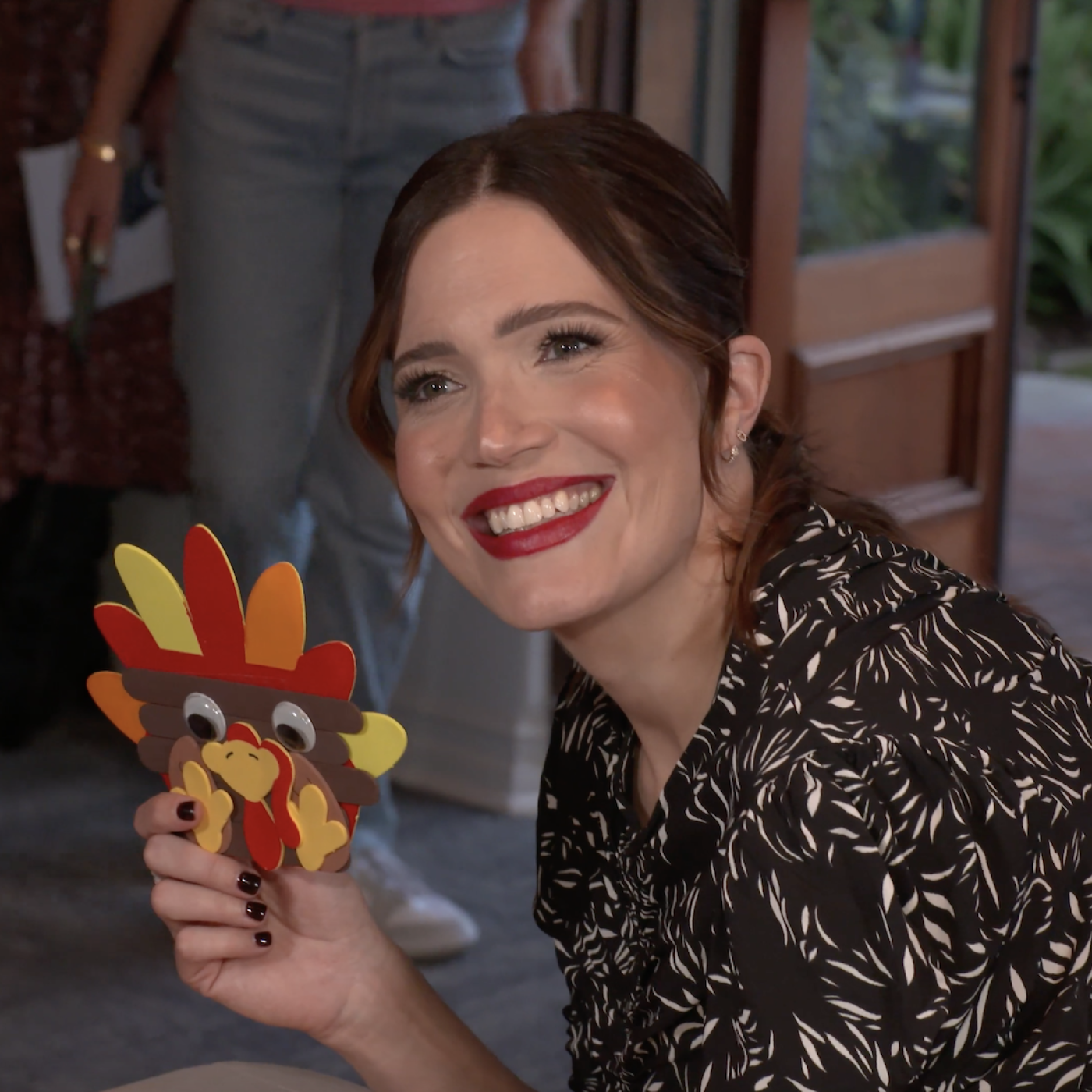 Mandy Moore Talks Holiday Plans, Matching Outfits for Kids and Balancing it All with Her Now Family of Four episode artwork