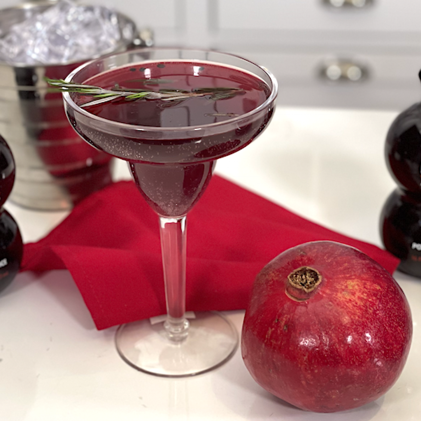 Healthy Holiday Mocktails, Snacks, and Dishes Made with Pomegranate episode artwork