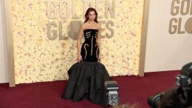 Black Out on the Golden Globes 2024 Red Carpet