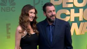 Adam Sandler receives People’s Icon Award at 2024 People’s Choice Awards