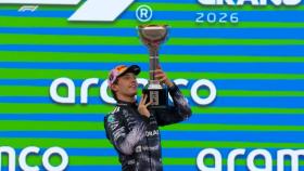 Kimi Antonelli wins Japanese Grand Prix, becomes youngest F1 standings leader at 19