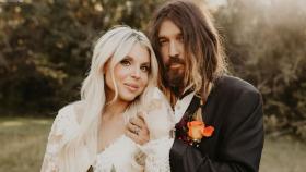Billy Ray Cyrus Files for Divorce 7 Months After Marriage to Firerose The 1975 s Matty Healy Engaged to Model Gabbriette Bechtel NBAs Jerry West Dead at 86