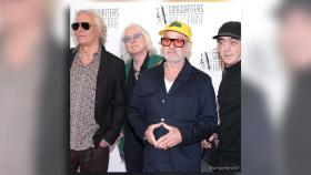 R.E.M. reunites to perform live for the first time in more than 15 years at Songwriters Hall of Fame induction