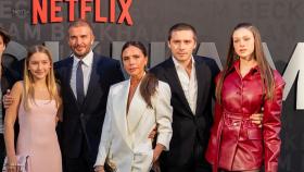 Brooklyn Beckham accuses his parents of trying to “ruin” his marriage to Nicola Peltz