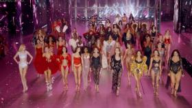 Tyra Banks, Cher, Kate Moss, Bella Hadid and more stun at the 2024 Victoria’s Secret Fashion Show