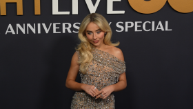 Sabrina Carpenter to star in Alice in Wonderland musical at Universal