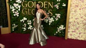 Demi Moore Angelina Jolie Pamela Anderson Timoth e Chalamet and more Dazzle at 2025 Golden Globes