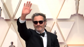 Oscars 2020 Joaquin Phoenix Wins Best Actor for Joker